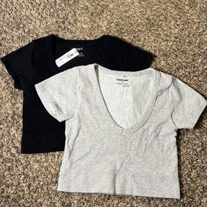 Garage 2 Short Sleeve Ribbed Stretchy V Neck Cropped Tops